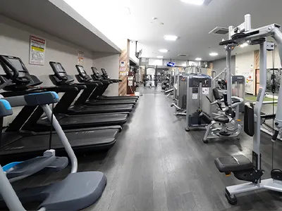 フィットネスジム「ハイパーフィット24」